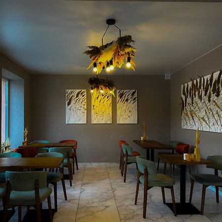 Шепіт Лісу Hotel Boekovel Buitenkant foto