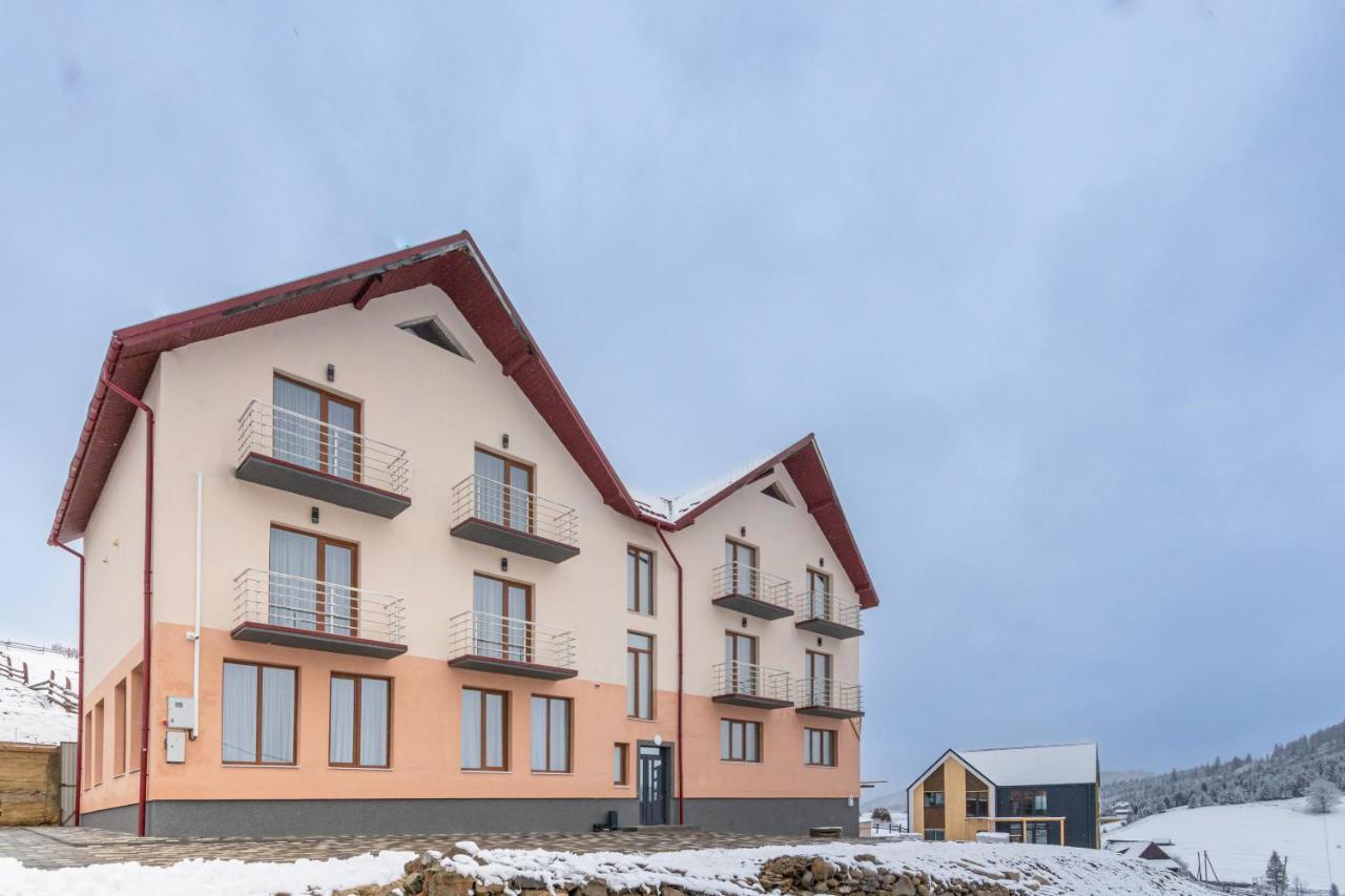 Шепіт Лісу Hotel Boekovel Buitenkant foto