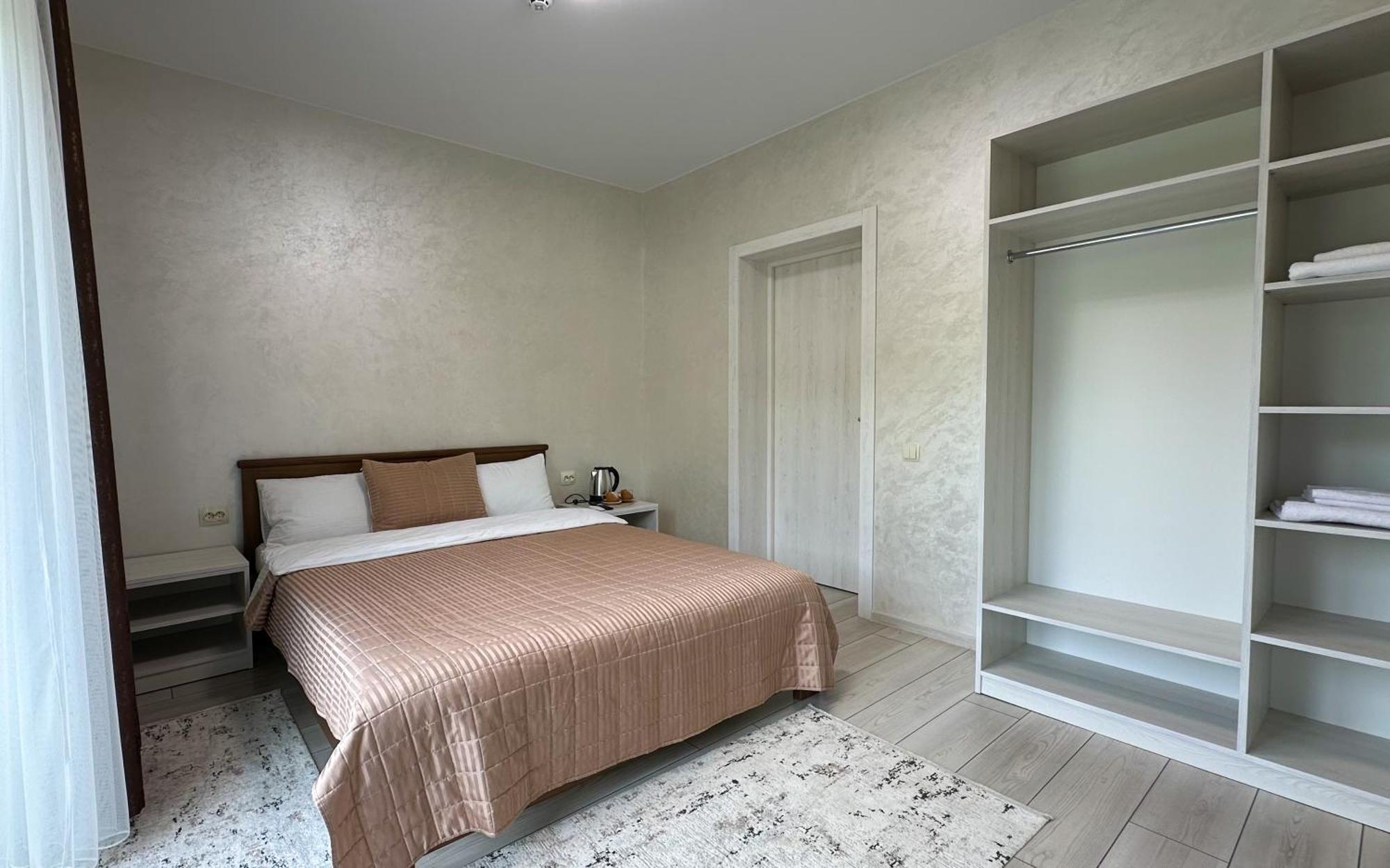 Шепіт Лісу Hotel Boekovel Buitenkant foto